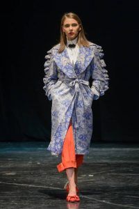 Блакитне пальто Diana Kvariani 2018