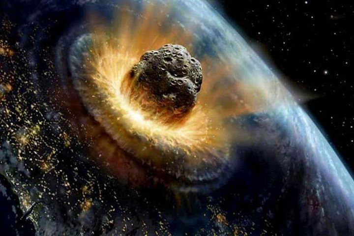 Астероїд врізався в Землю
