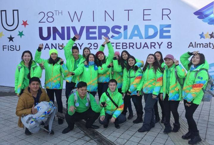 Волонтери зимової універсіади 2019