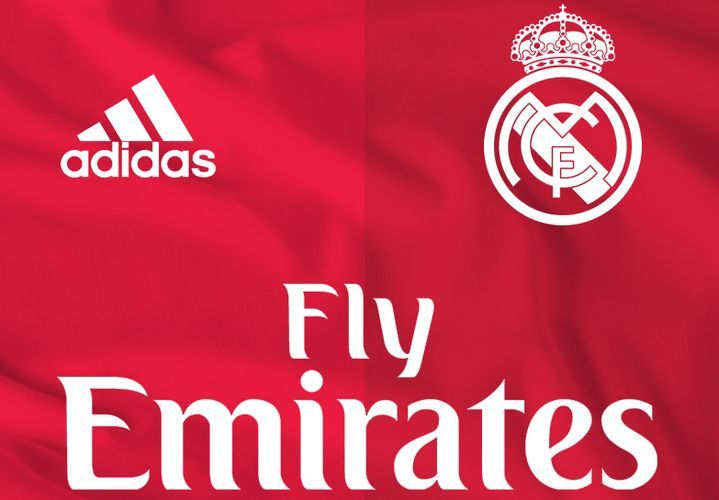 Резервна форма Реал Мадрида сезону 2018-2019