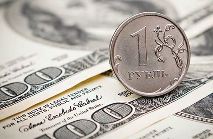 Рубль і долари