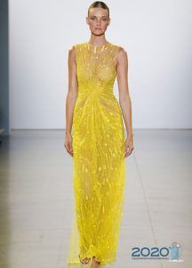 Модне жовта сукня на Новий Рік 2020