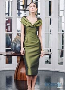 Модне оливкова сукня на Новий Рік 2020