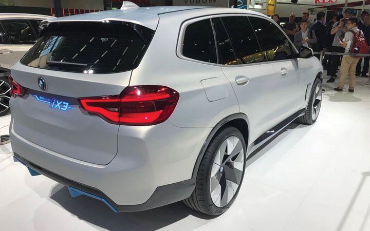 Екстер'єр BMW iX3 2019-2020 роки