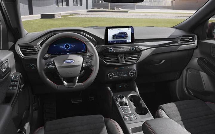 Інтер'єр Ford Kuga 2020