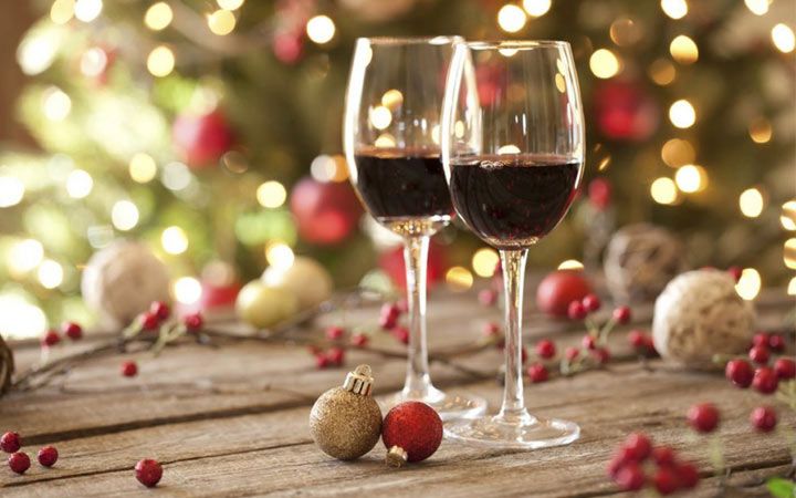 Вино та інші напої на Новий Рік 2020