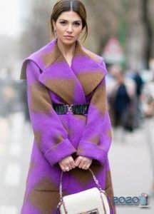 Модне жіноче пальто в бузкових відтінках 2019-2020