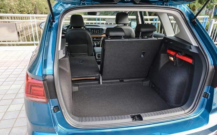 Багажник нового Volkswagen Tharu 2020