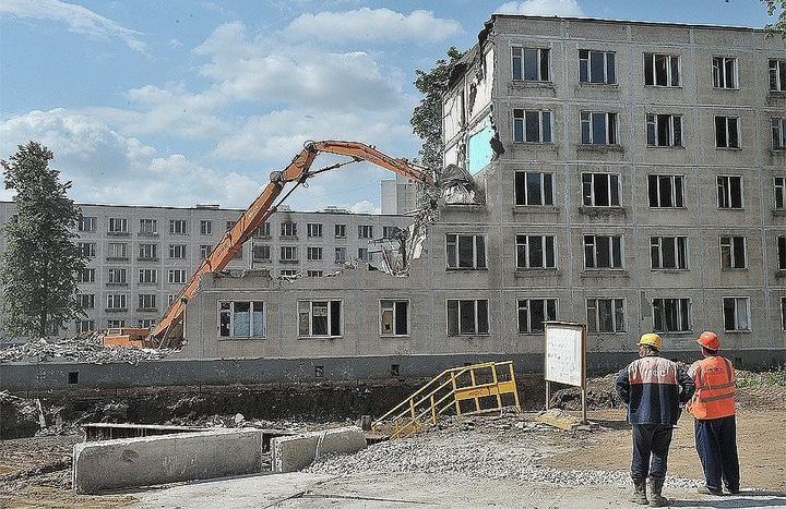Реновація п'ятиповерхівок в Перово