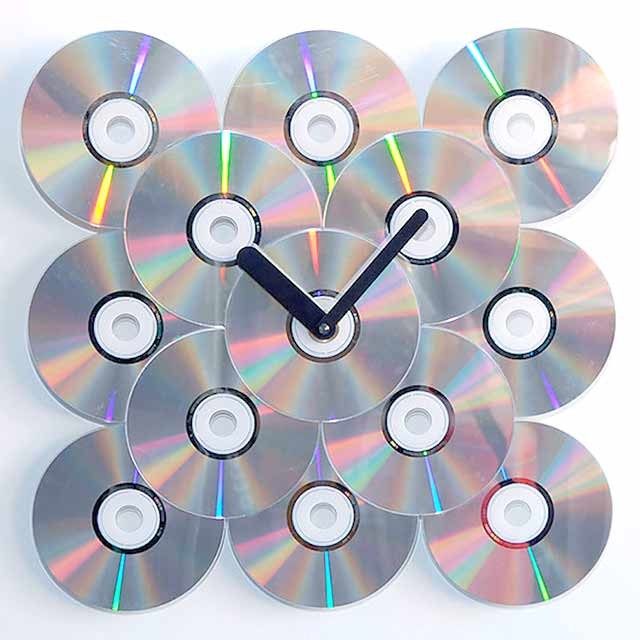 годинник з дисків