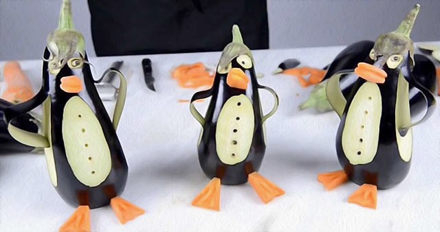 баклажановий пінгвін