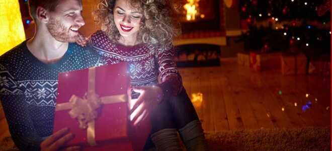 Що подарувати дружині на Новий 2019 год | ідеї подарунків