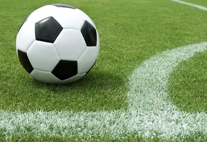 Футбольний м