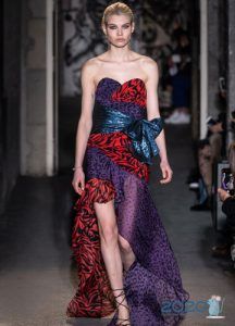 Модне асиметричне плаття зима 2019-2020
